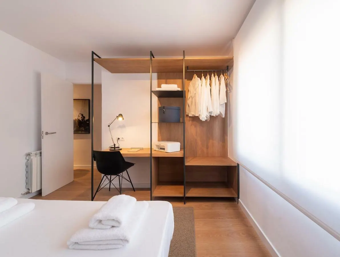 Petit Luxe L'Atic Apartment Terrassa