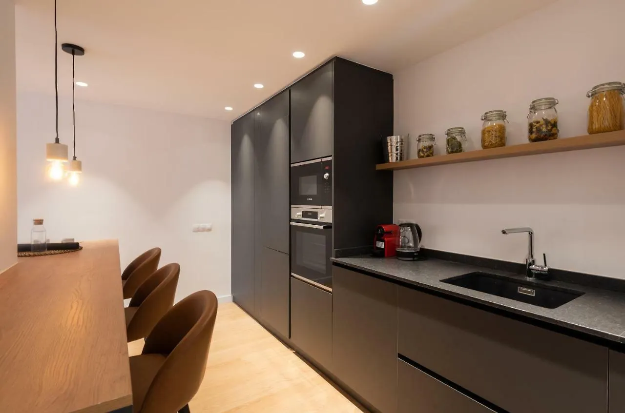 Petit Luxe L'Atic Apartment Terrassa