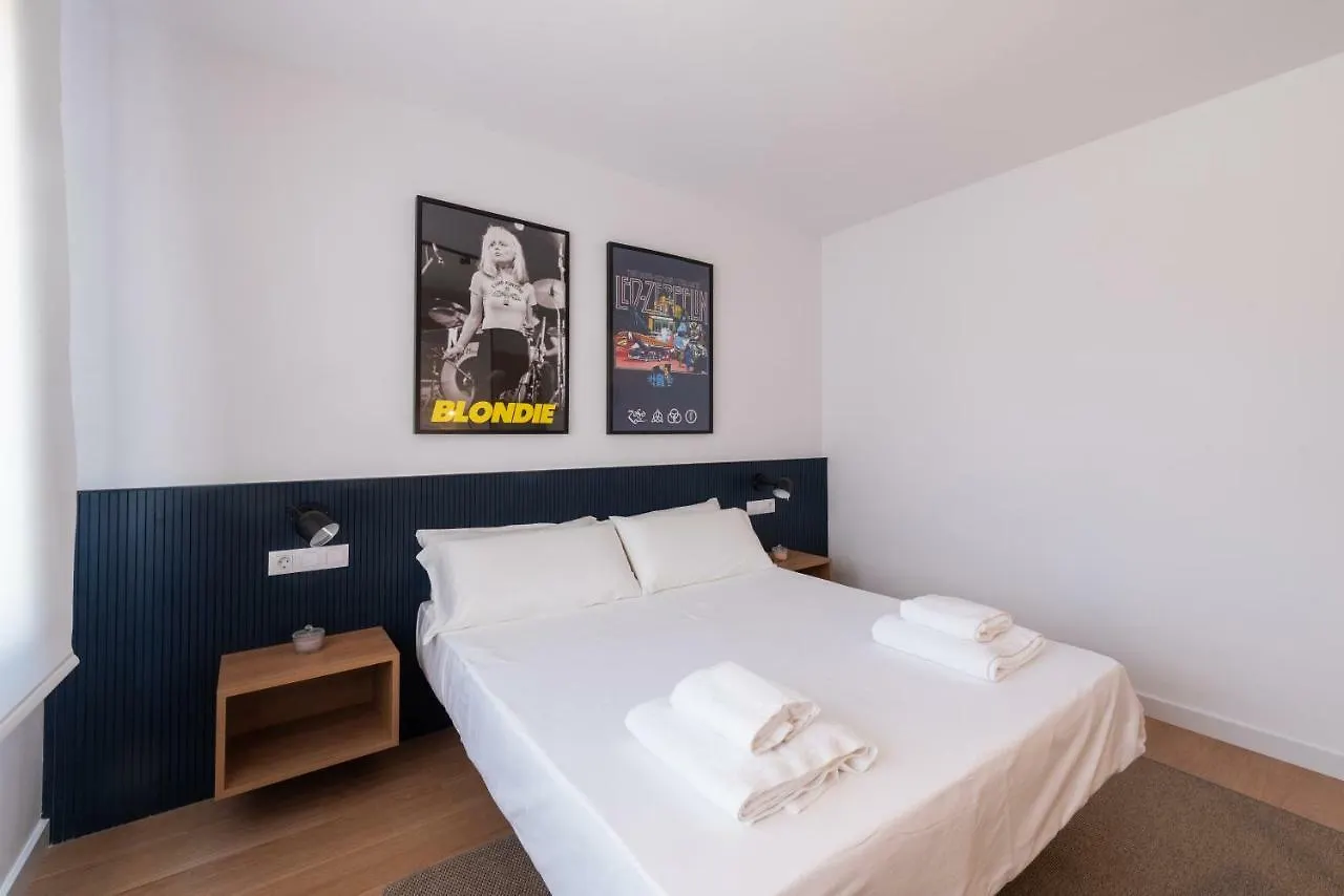 Petit Luxe L'Atic Apartment Terrassa
