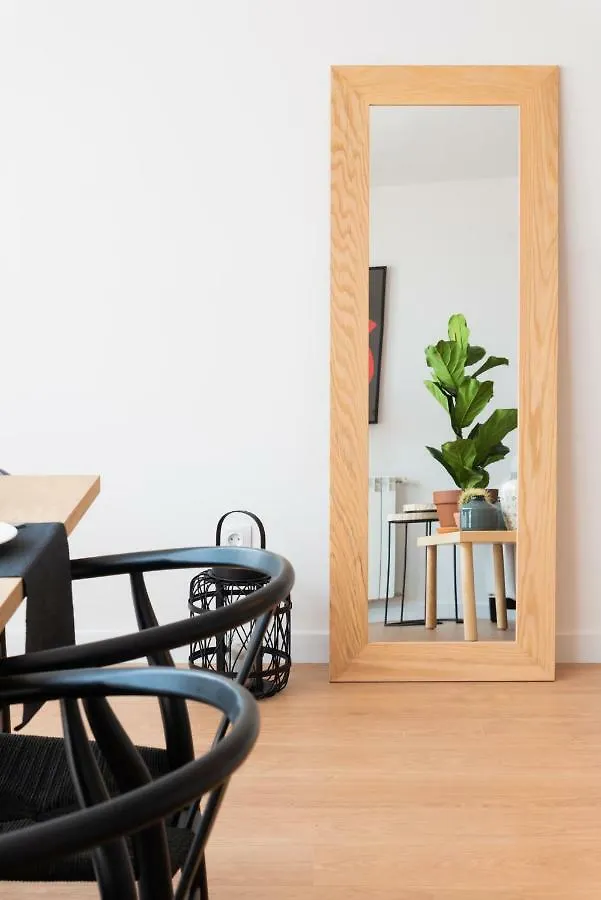 Petit Luxe L'Atic Apartment Terrassa 0*,  Spain